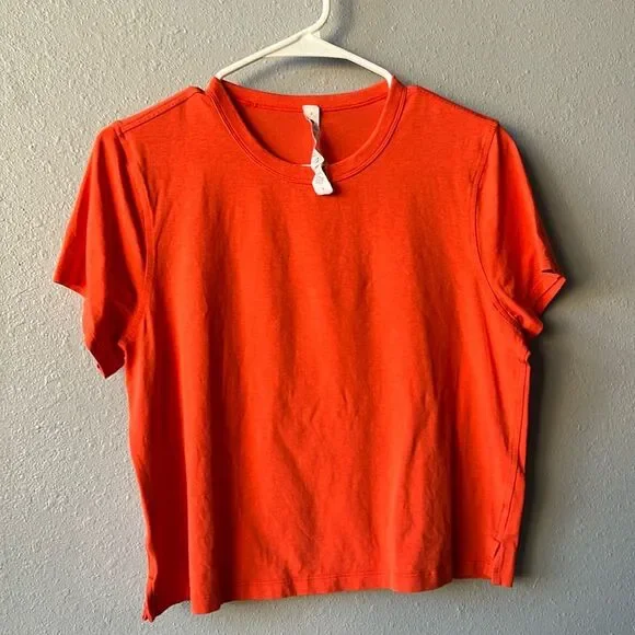 Lululemon Classic-Fit Cotton-Blend T-Shirt - Picture 2 of 6